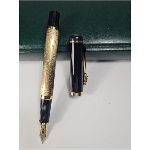 Высококачественная перьевая ручка с чехлом