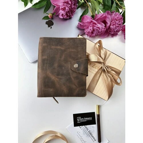 Ежедневник кожаный в подарочной коробке коричневый подарочный блокнот органайзер
